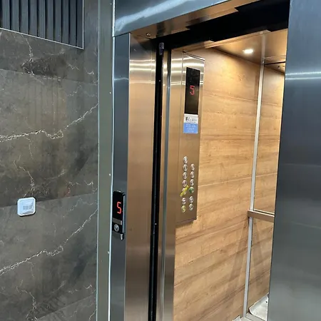 בית הארחה Center Point 3*